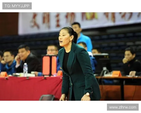李昕回应与巩晓彬昔日恋情 两位优秀人士彼此欣赏情愫自然生成 李昕回应与巩晓彬昔日恋情 两位优秀人士彼此欣赏情愫自然生成